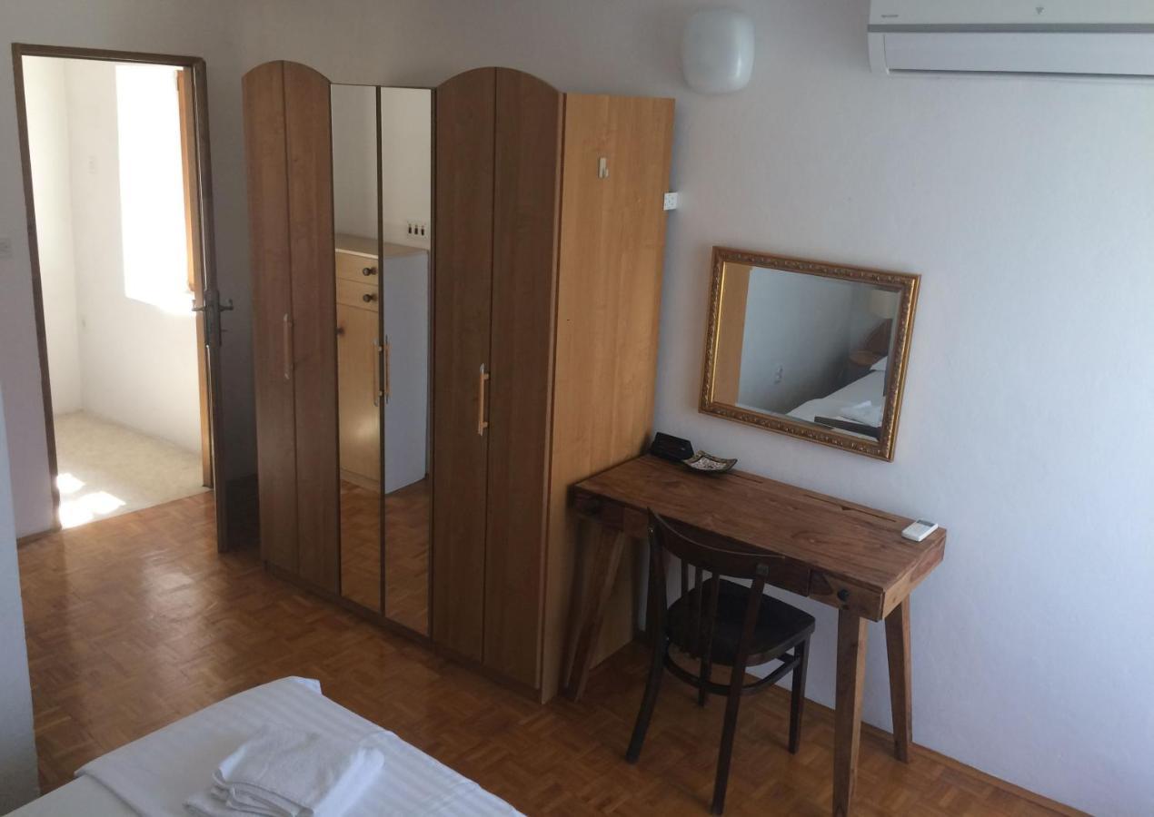 Authentico Deluxe Stari Grad Villa Stari Grad  Dış mekan fotoğraf